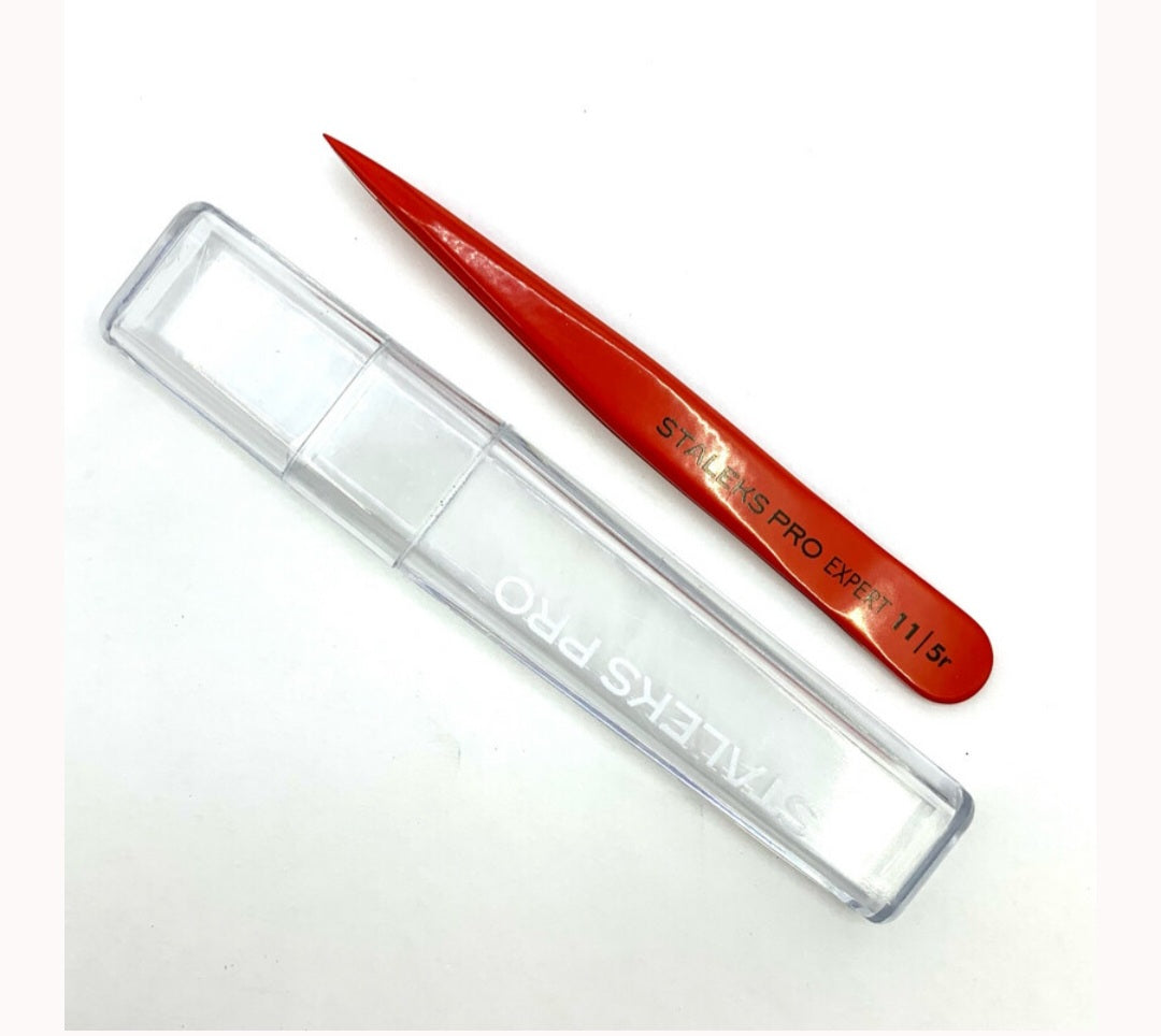 Pinza EXPERT para cejas