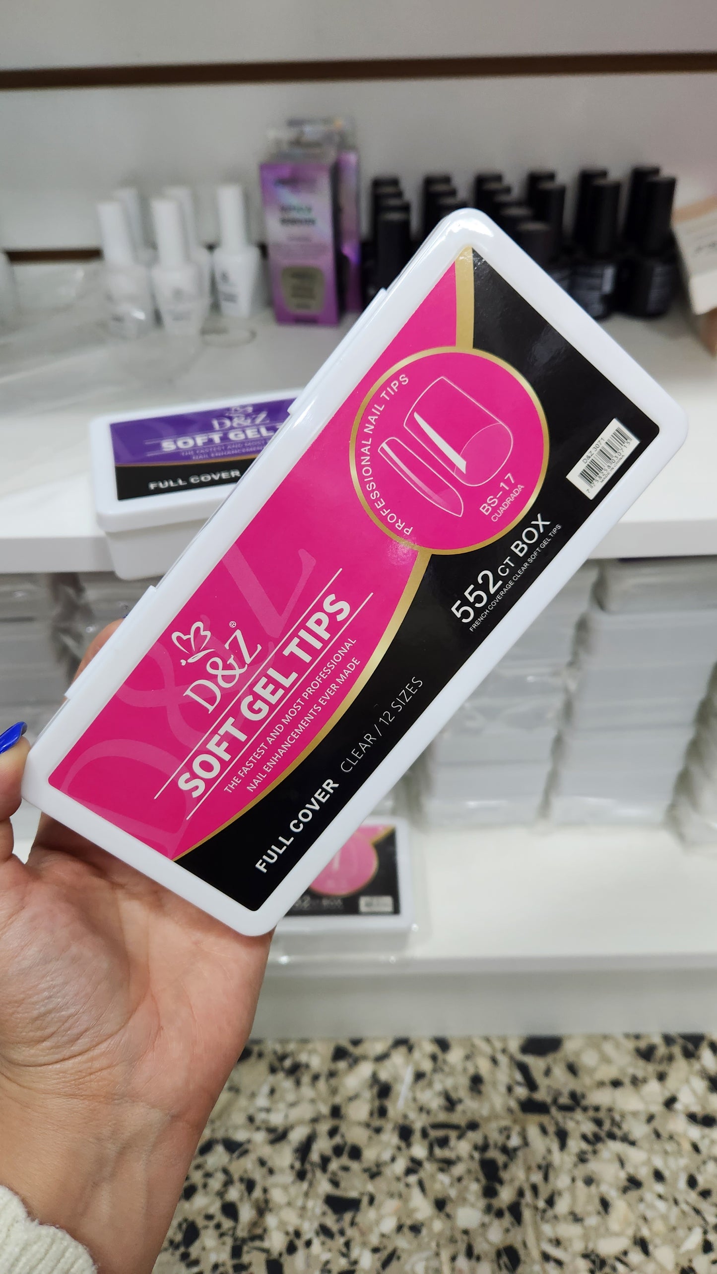 Tips para soft gel cuadrado corto. D&z Pre limados, caja de 550unidades