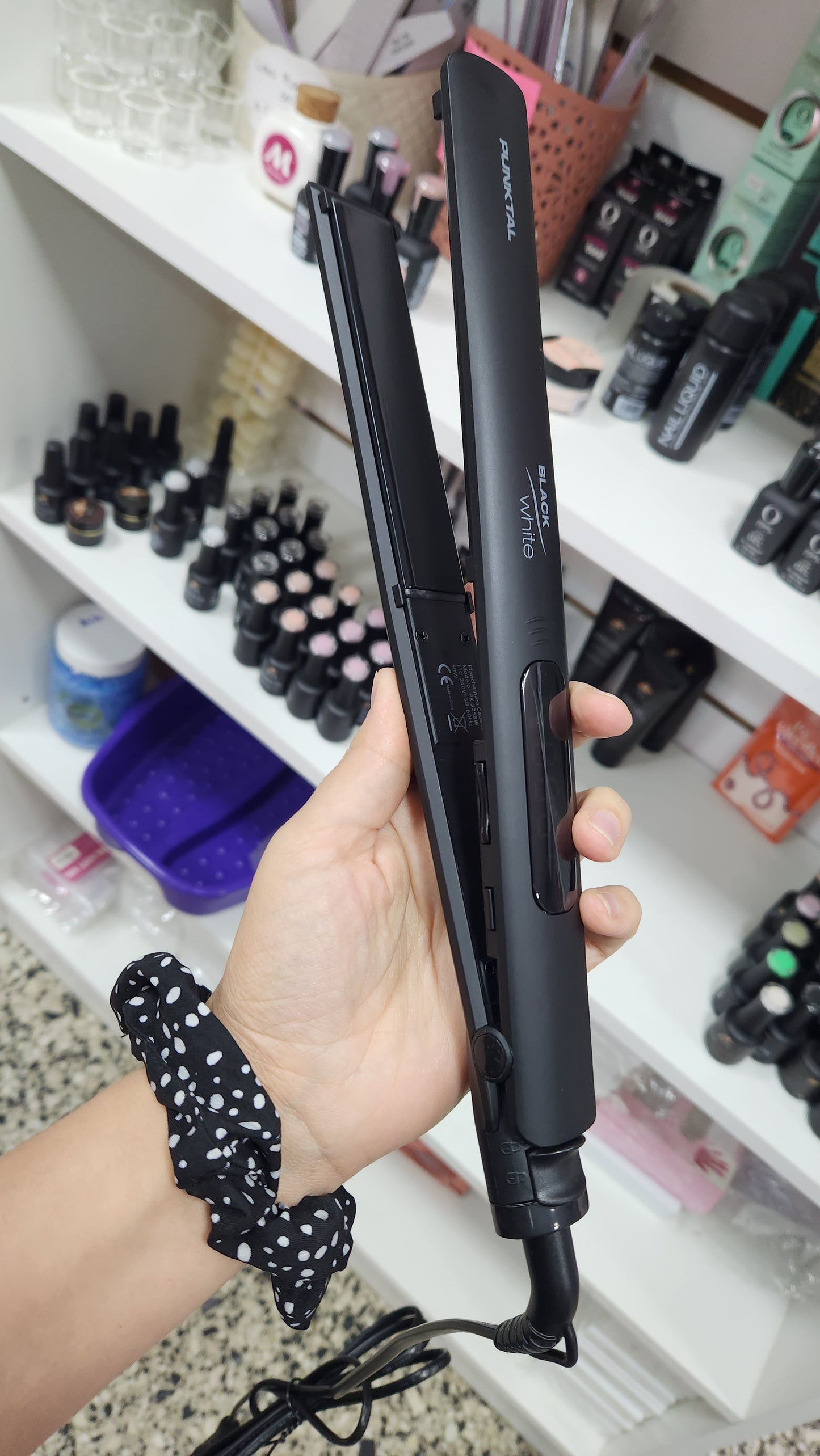 Planchita para el cabello 230grados profesional. Punktal