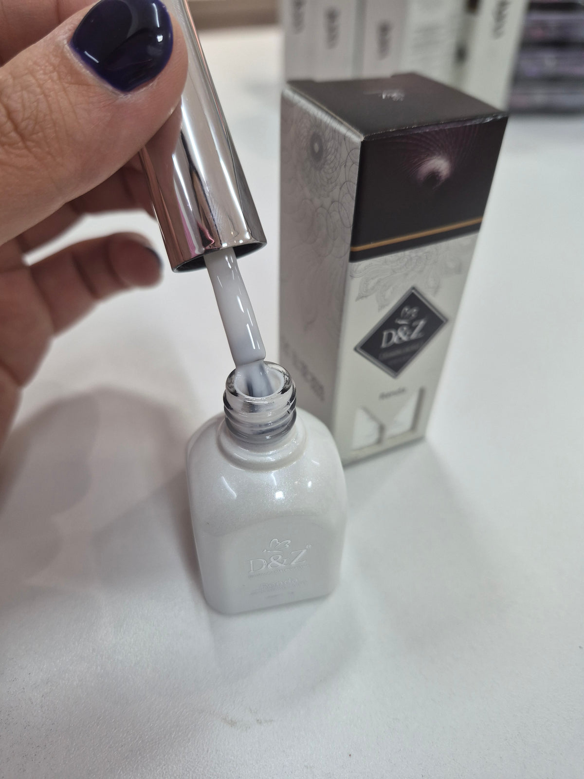 Esmalte semipermanente via lactea d&z