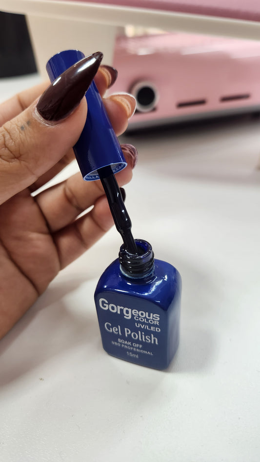 Esmalte semipermanente azul