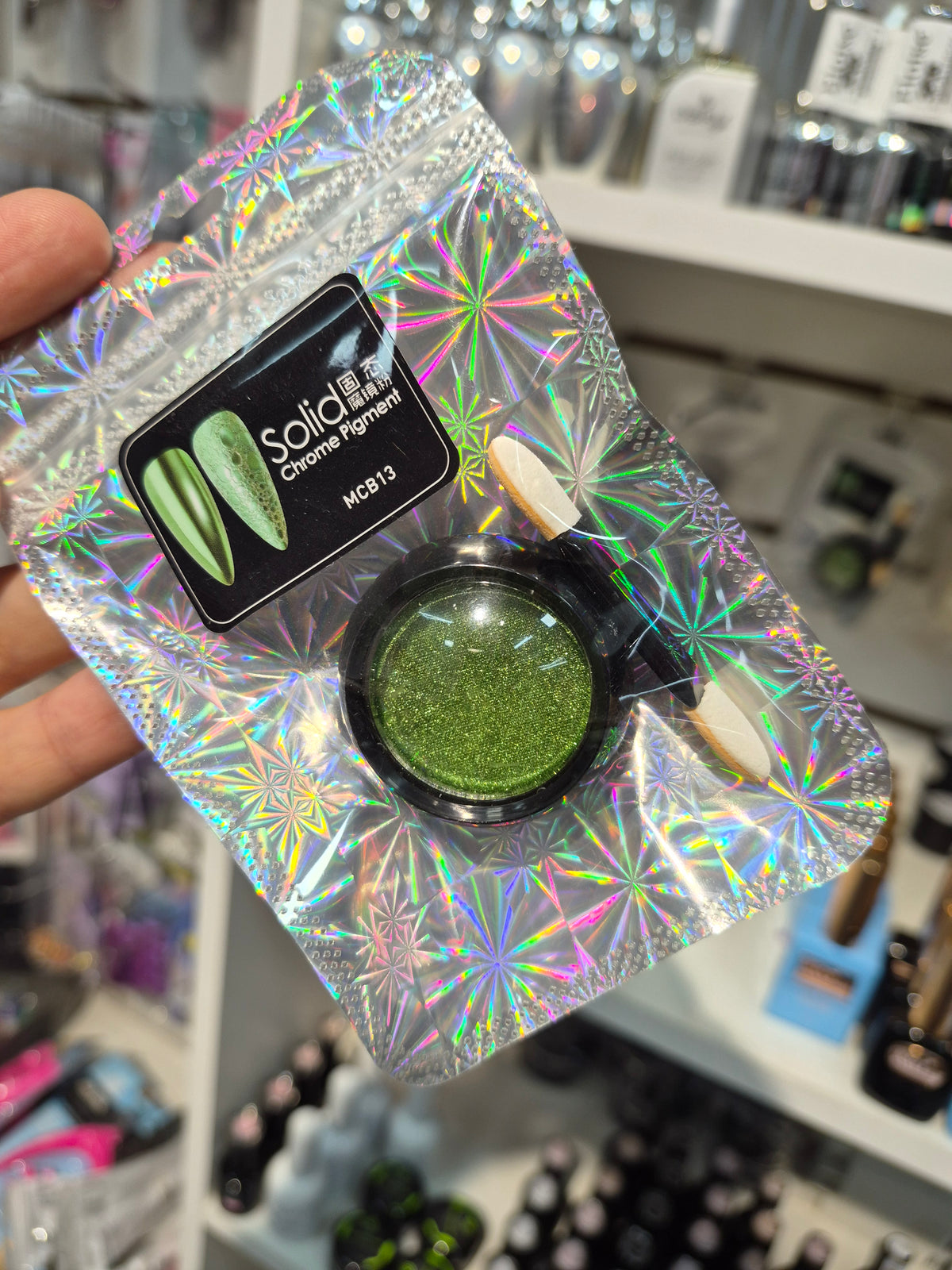 Polvo de frote verde esmeralda espejado