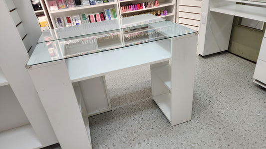 Escritorio para manicura
